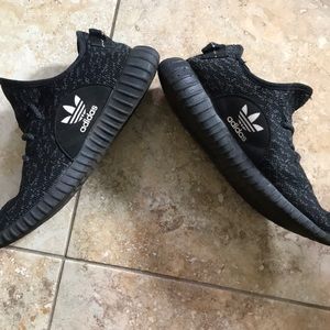 Yeezy T-shirt women’s